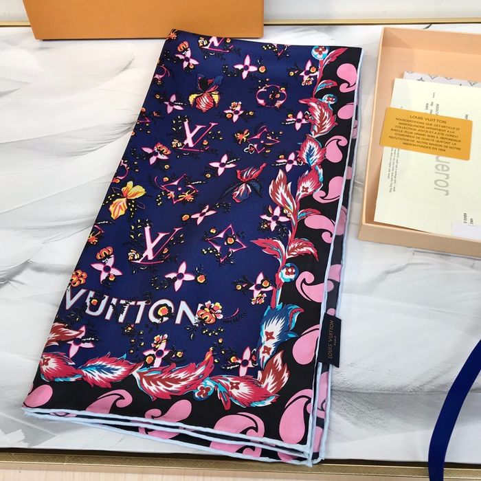 Louis Vuitton Scarf LVS00108